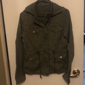 Size Medium Aeropostale army green jacket